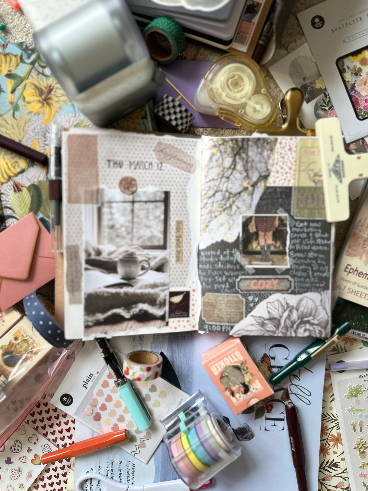 HuArt Creative Junk Journal Workshop